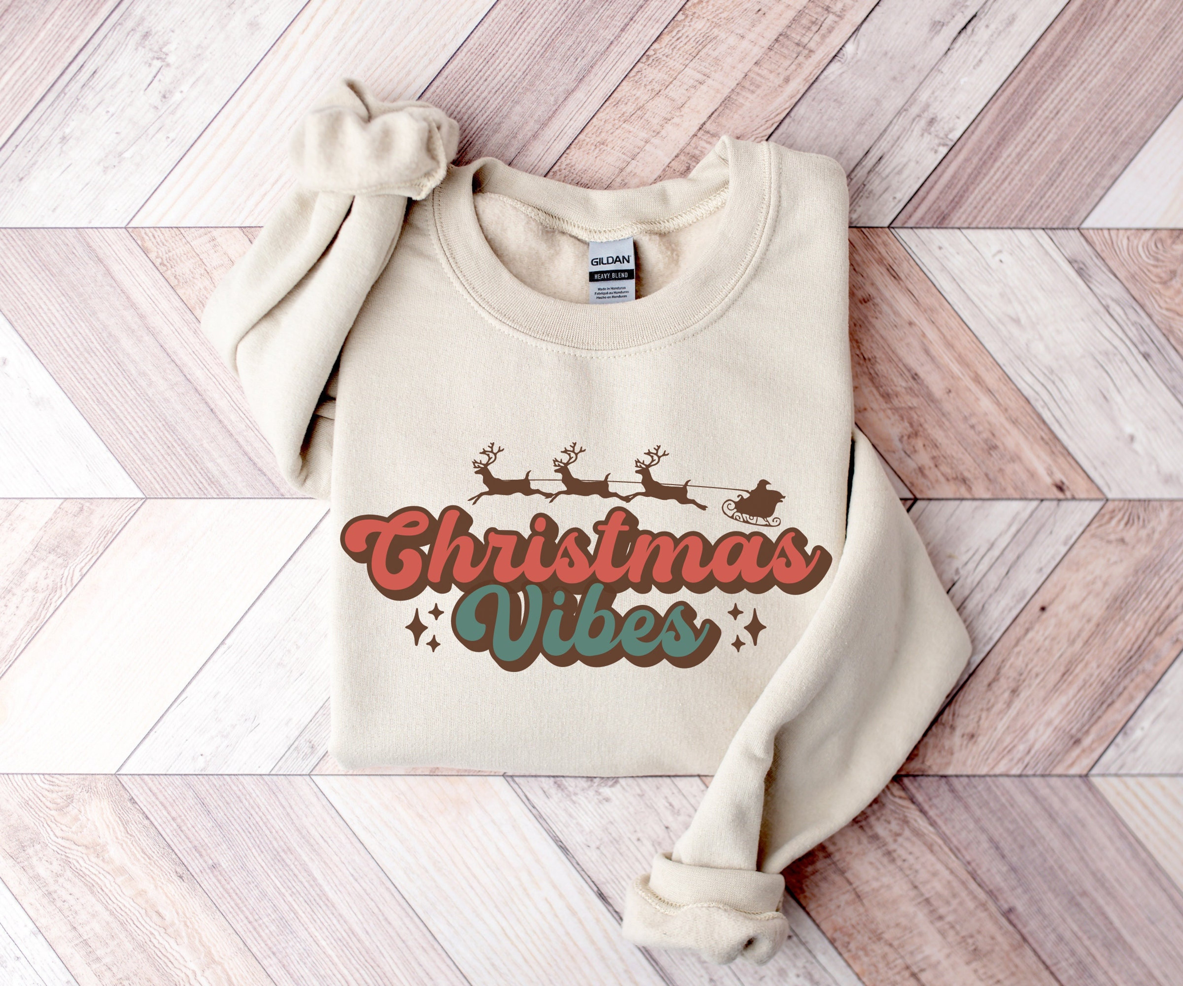 Christmas Vibes Sweatshirt, Retro Christmas Sweater, Holiday Sweatshirt, Merry Christmas Crewneck, Womens Christmas Pullover, Xmas Gift