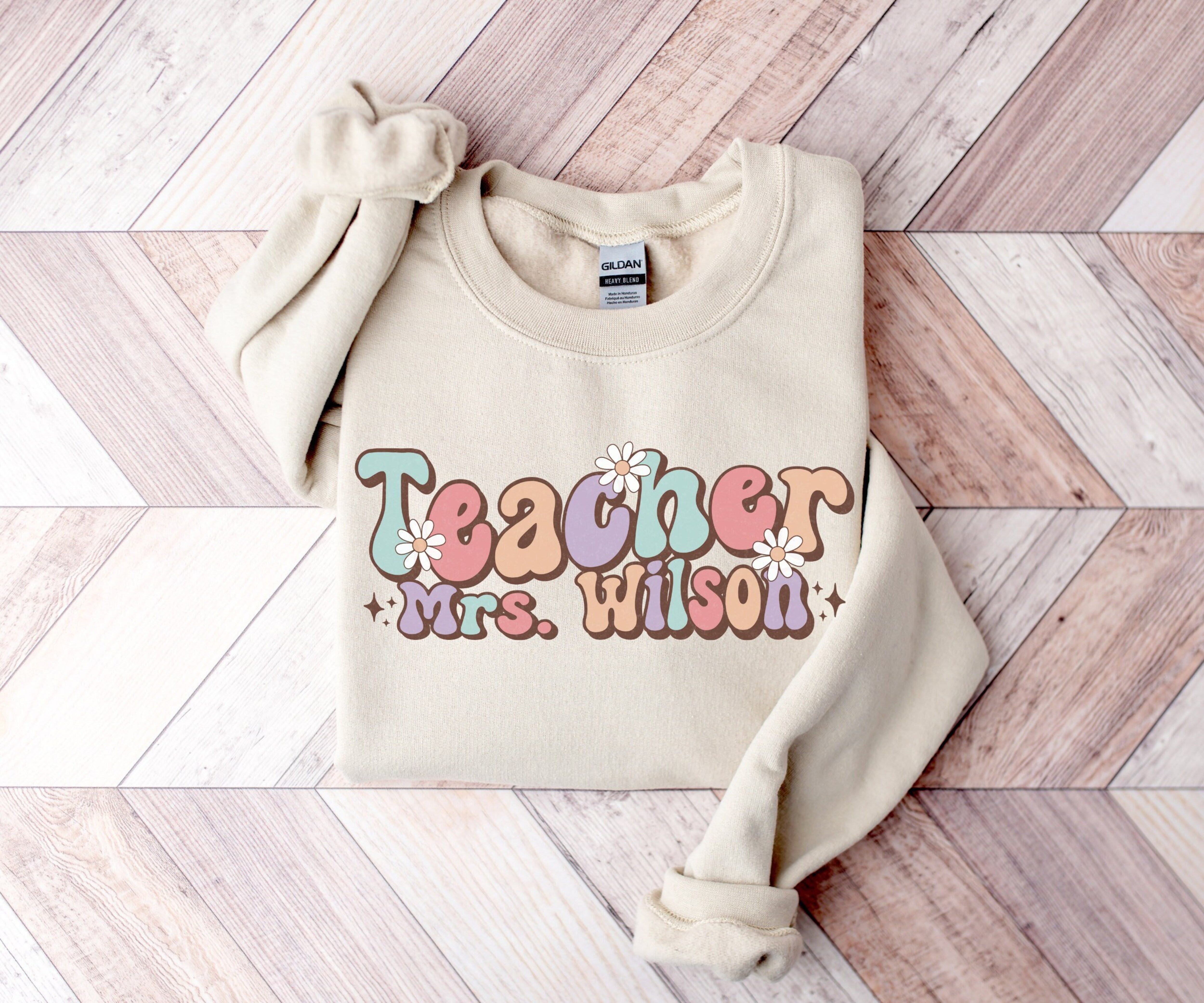 Personalized Teacher Sweater, Retro Teacher Sweatshirt with Custom Name, Custom Teacher Gift, Personalized Gift for Teacher, Trendy Crewneck