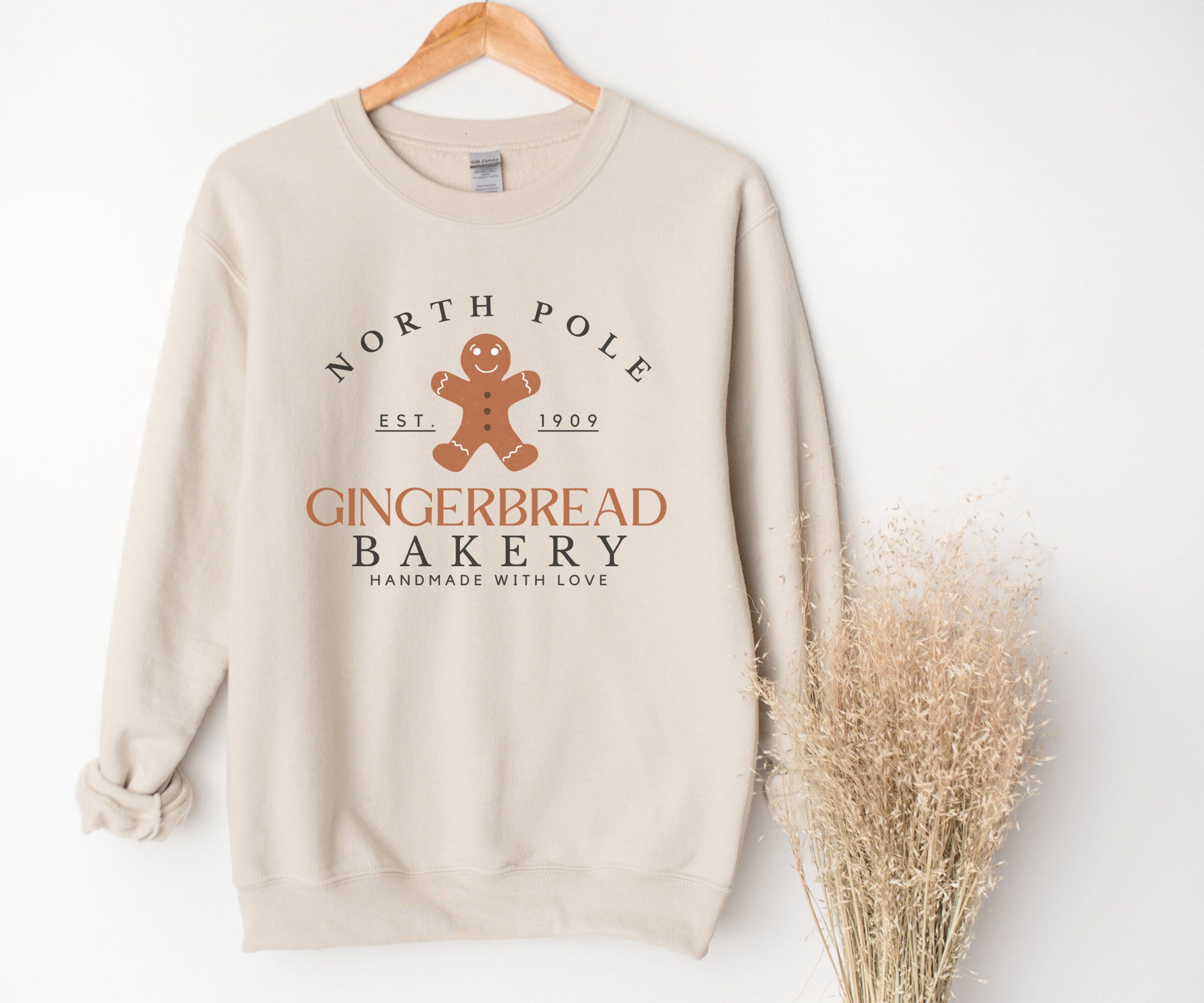 Gingerbread Bakery, Cute Christmas Sweatshirt, Funny Christmas Sweater, Vintage Christmas Hoodie, Oversized Xmas Crewneck, Xmas Gift for Her