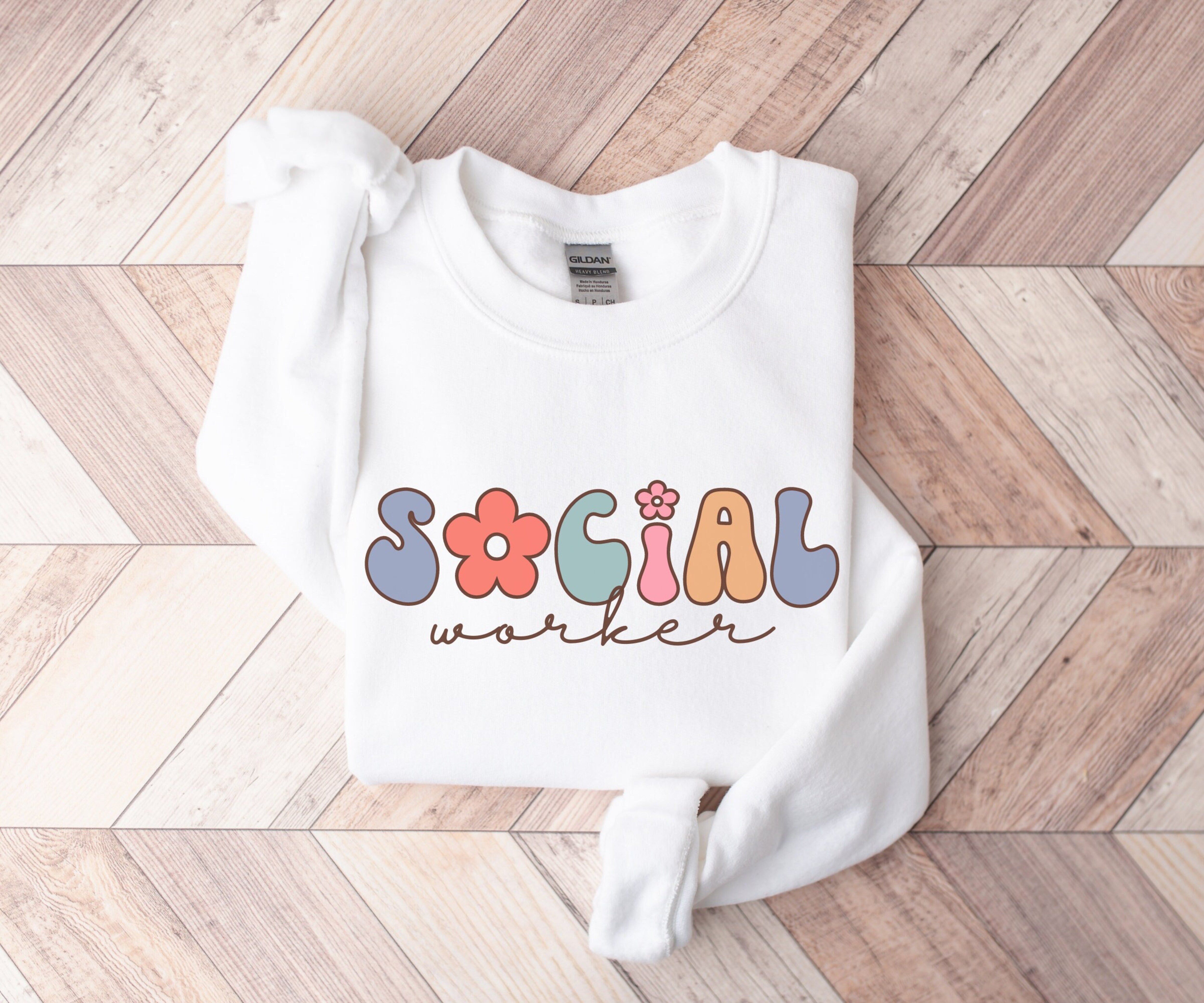 Retro Social Worker Sweater, Groovy MSW Sweatshirt, MSW Graduation Gift, New Social Worker Gift, Gift for Social Worker Graduate Student