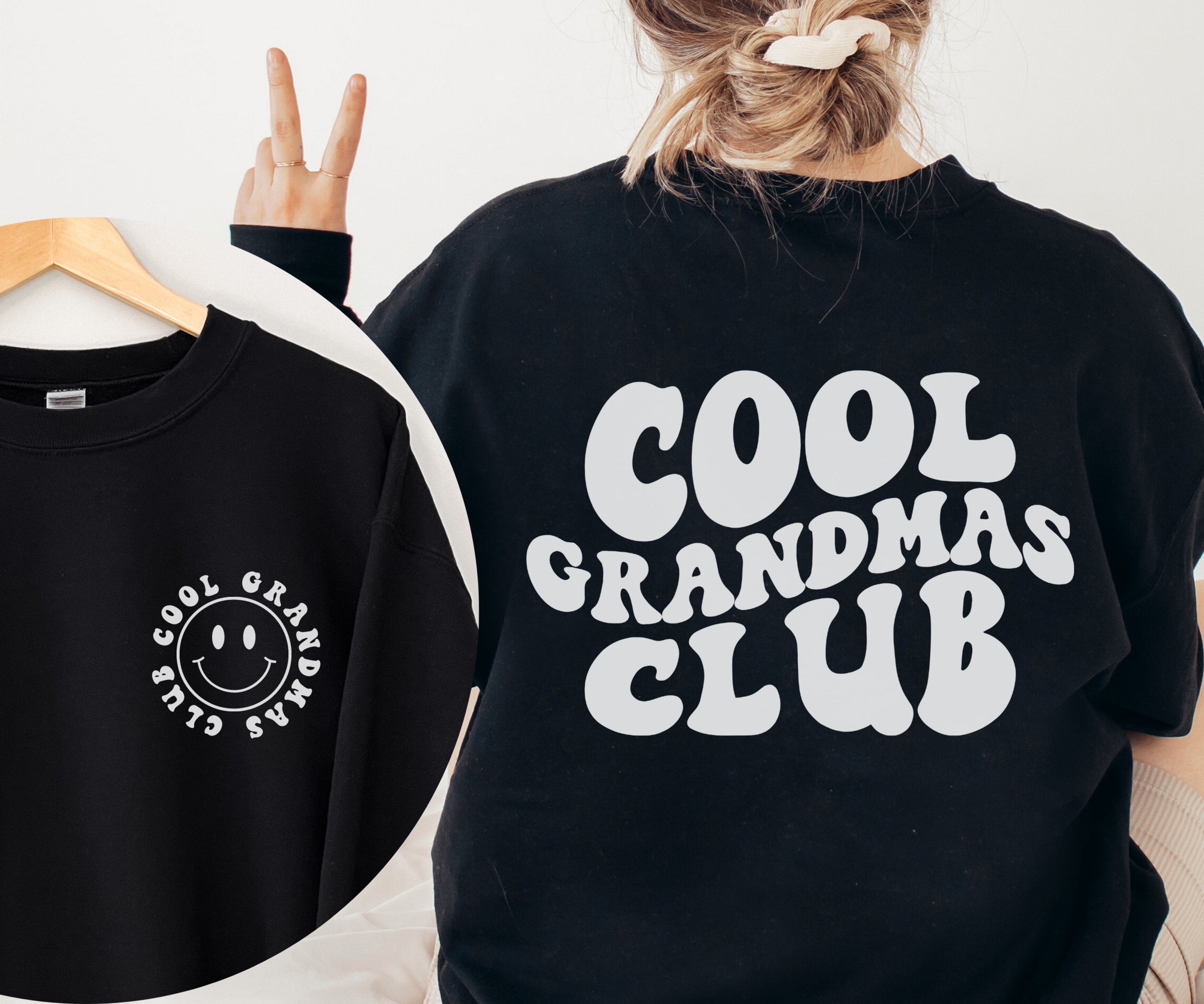 Retro Cool Grandmas Club Sweatshirt, Retro Sweatshirt for Grandma, Grandma Sweater, Gift for Grandma, New Grandma Gift, Grandma Announcement