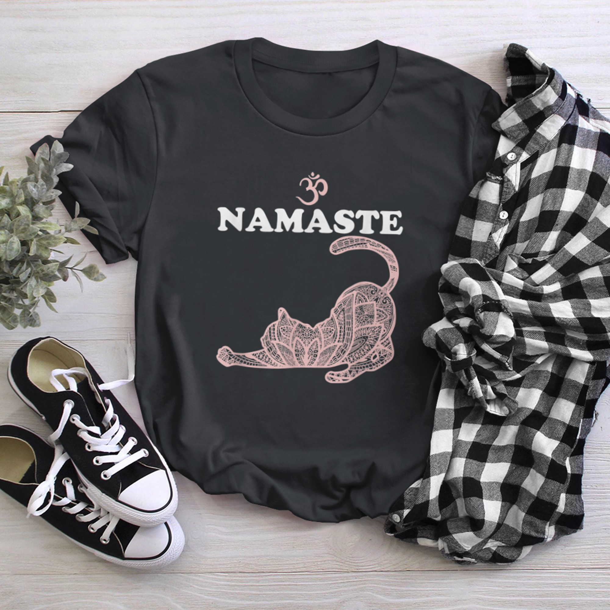 Namaste Cat Yoga Pose Om Symbol Funny Yoga Women t-shirt black