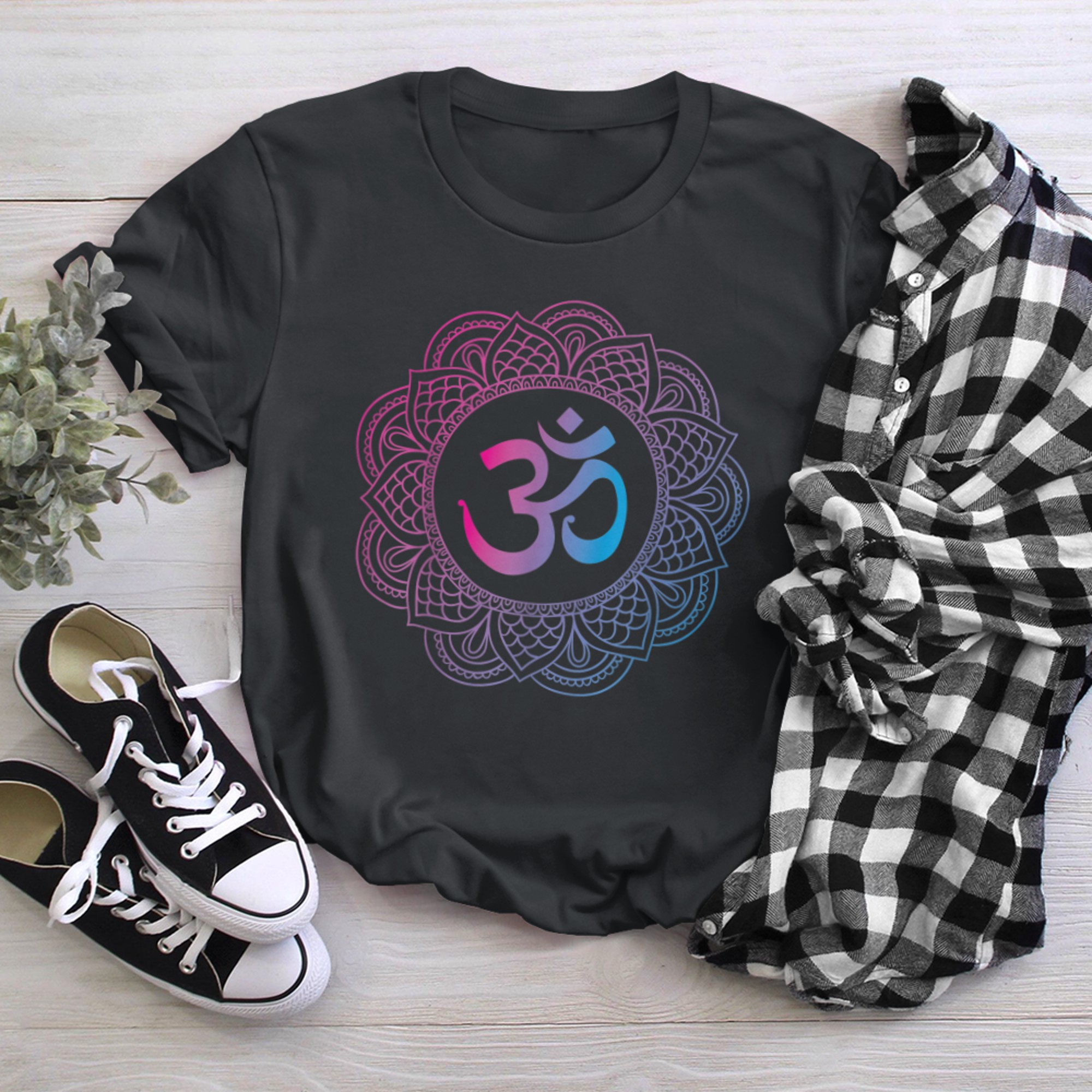 Om Symbol Aum Ohm Hindu Mandala Yoga Meditation Namaste (8) t-shirt black