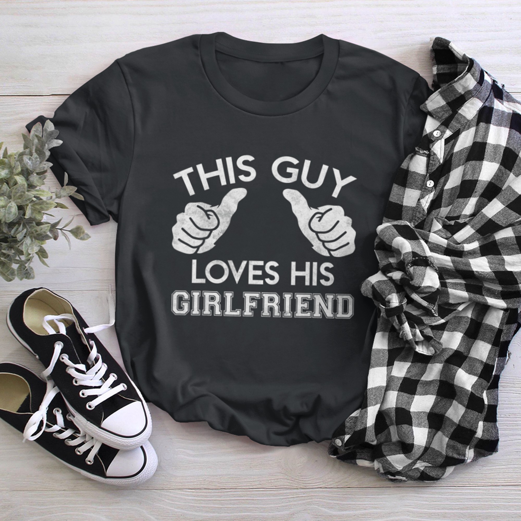 This Guy Loves His Girlfriend Retro Valentines Day Funny Boy (1) t-shirt black