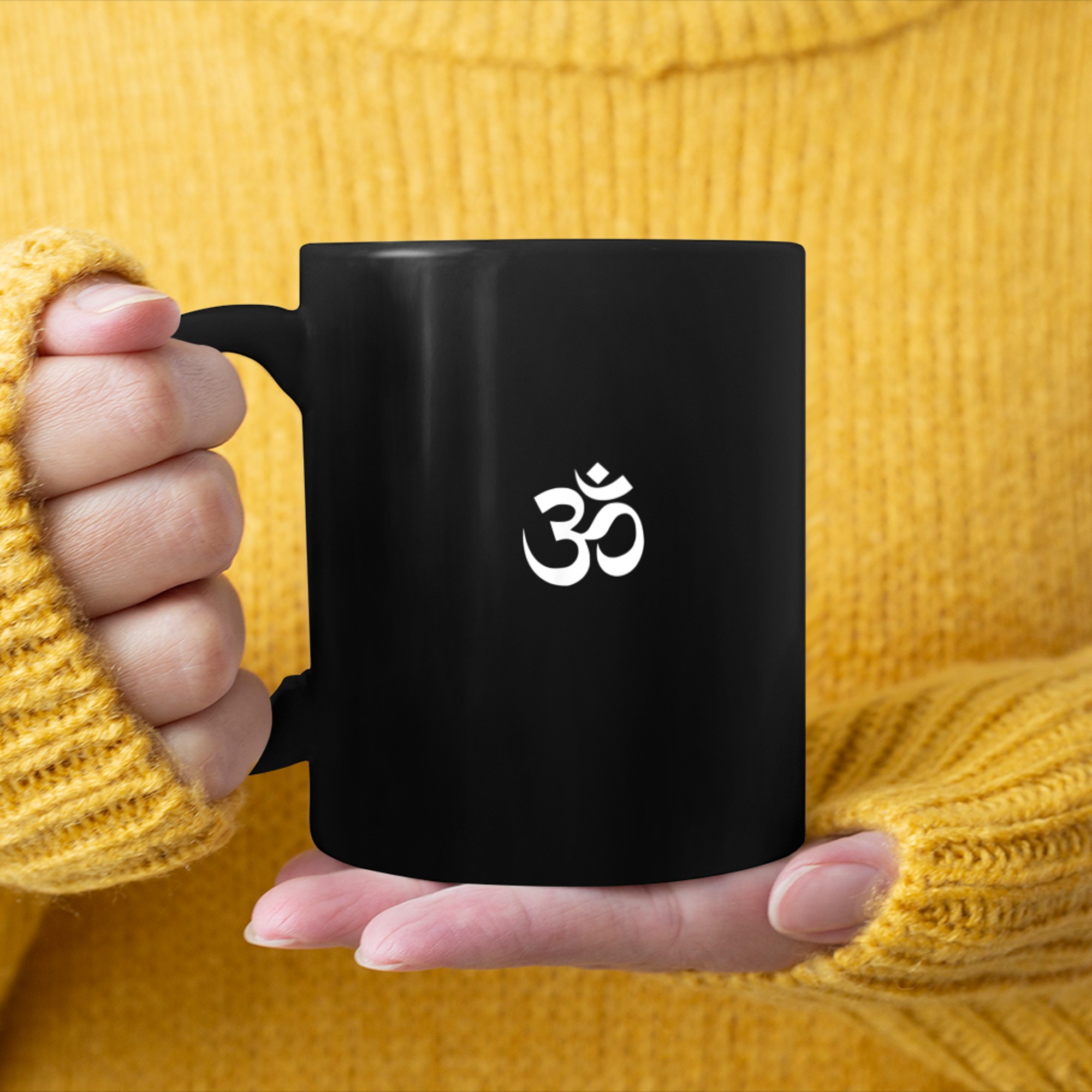 Om Buddhist Symbol Yoga Outfit Ohm Pocket mug black