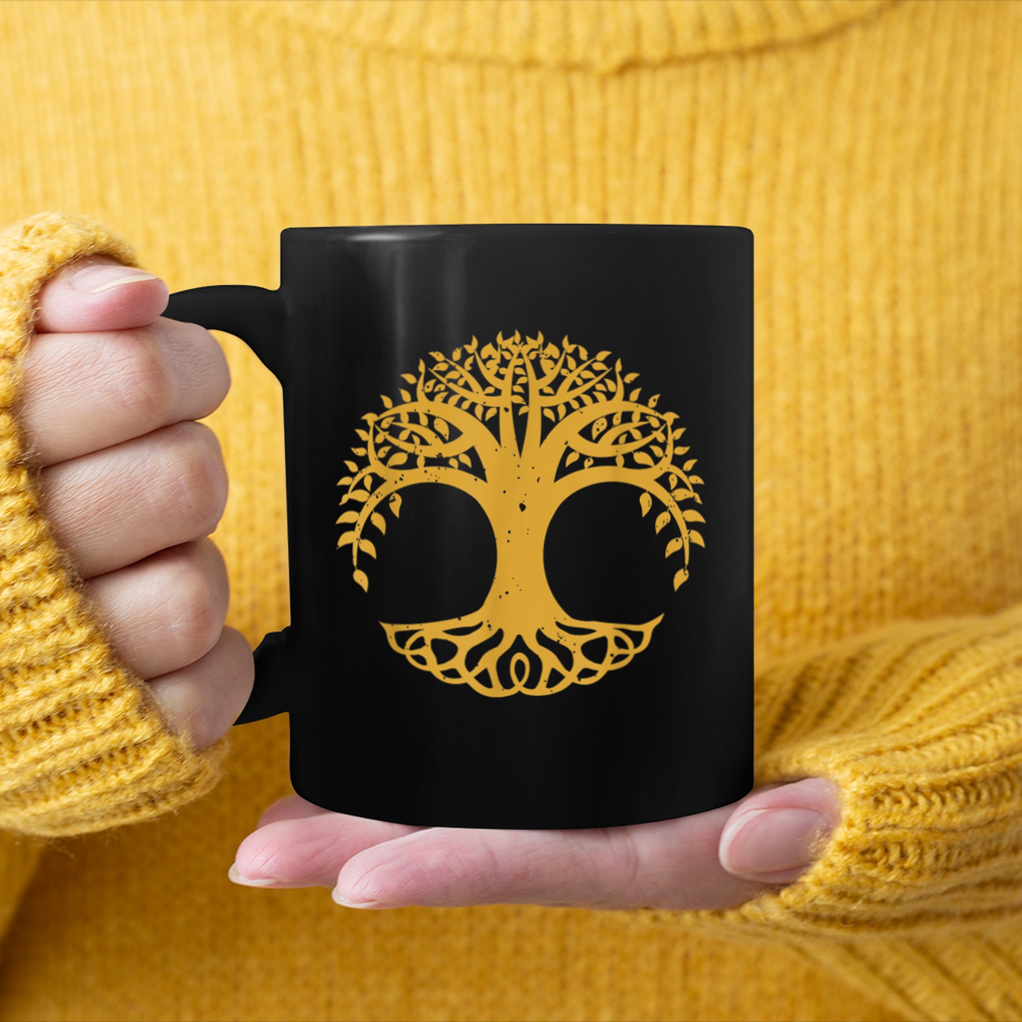 Celtic Symbol of the Tree of Life mug black