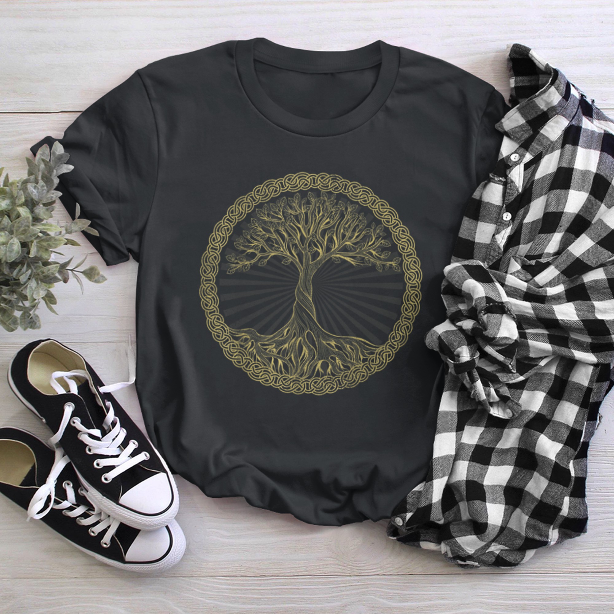 Men Women, Tree Of Life, Yggdrasil, Viking, Celtic, Norse t-shirt black