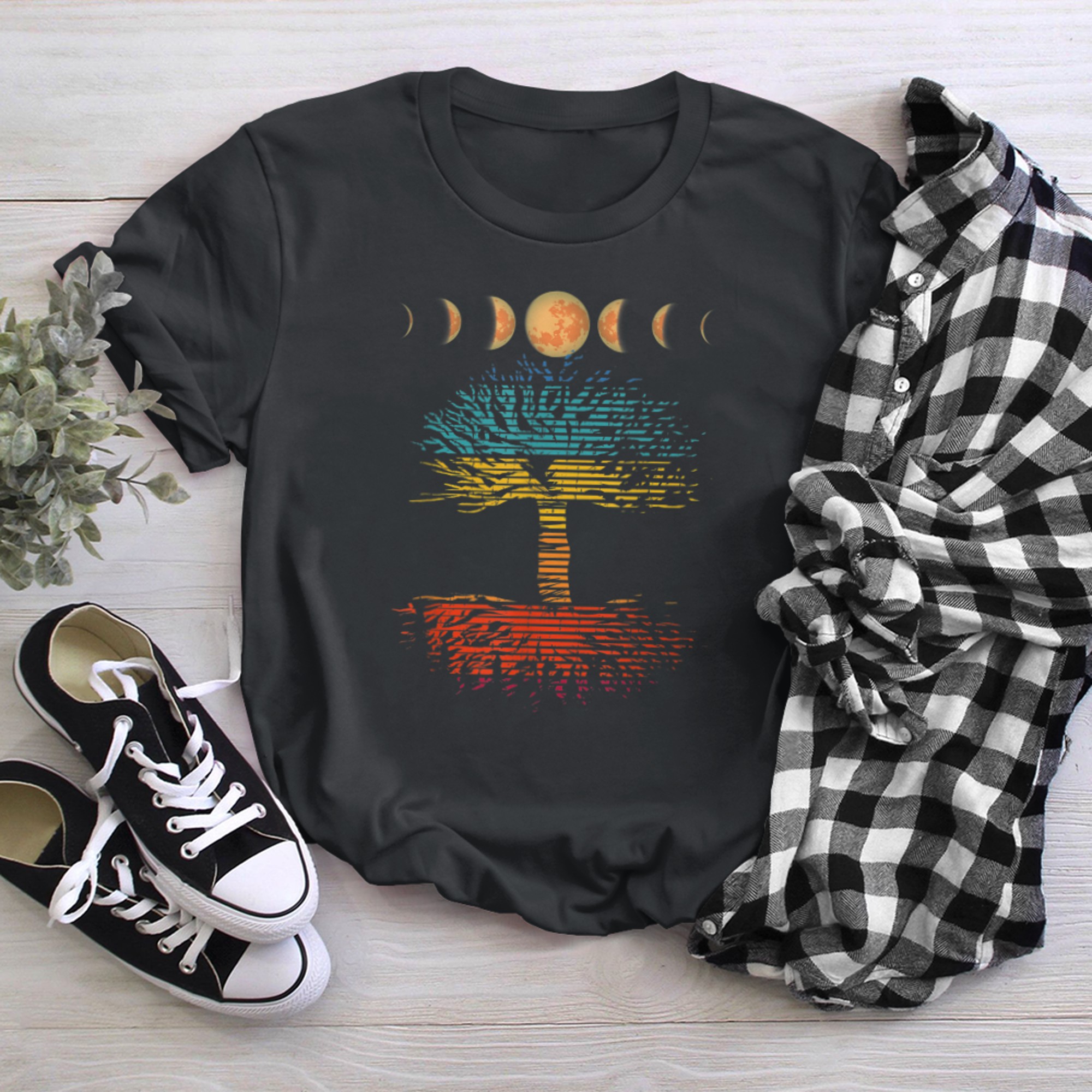 Phase Of Moon Life Tree t-shirt black