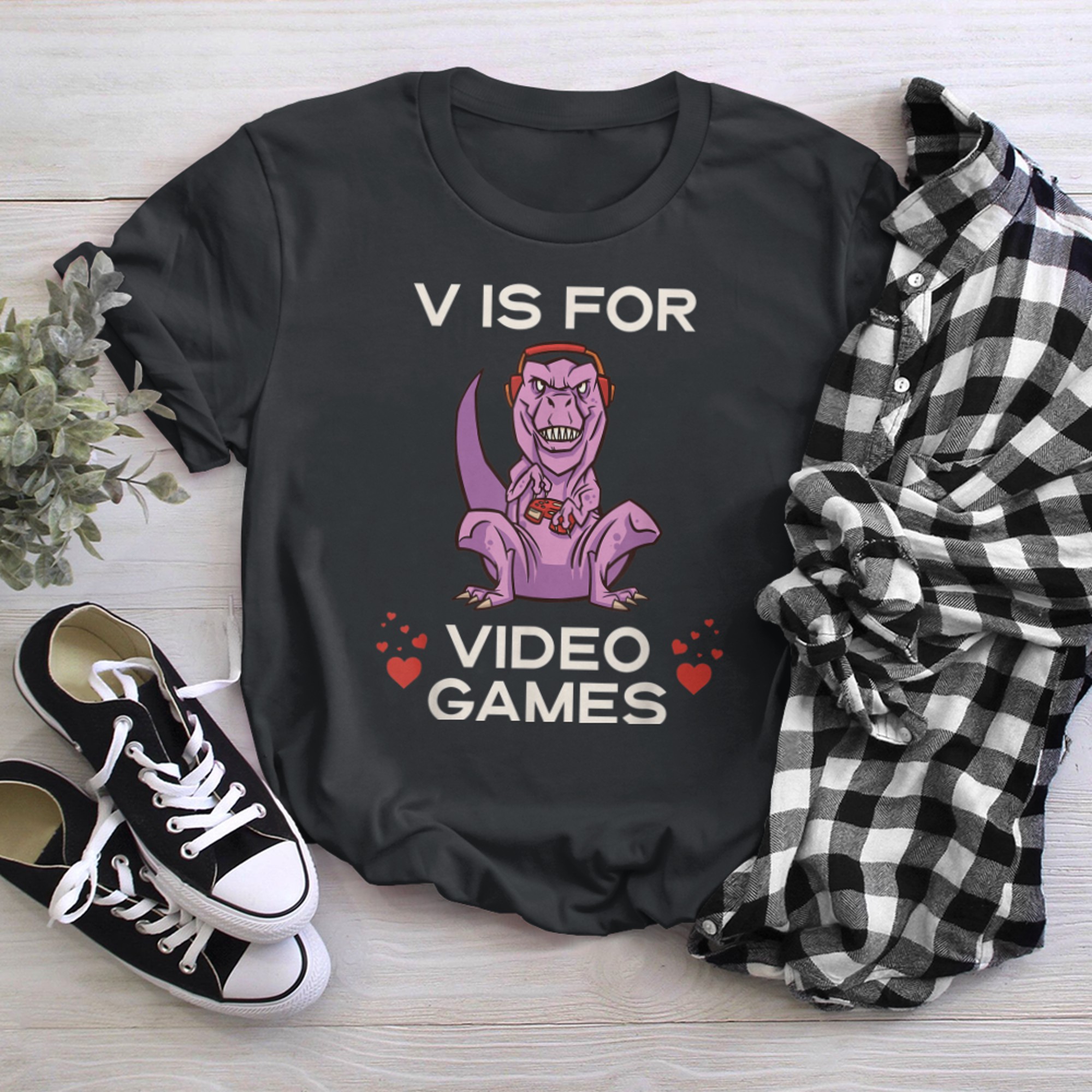 V is for Video Games Funny Valentine's Day Dino for Gamers t-shirt black