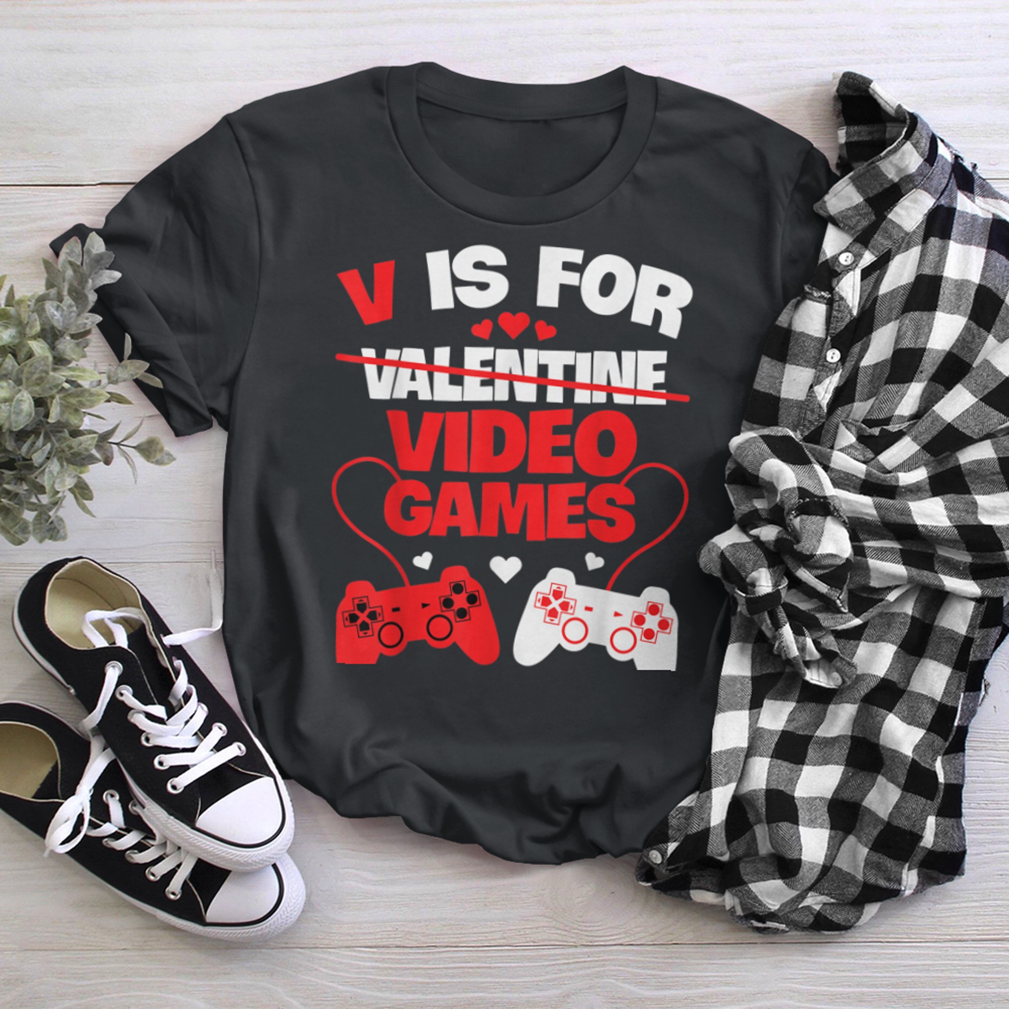 V Is For Video Games Funny Valentines Day Gamer Boy Men - 2023-09-16T114102.934 t-shirt black