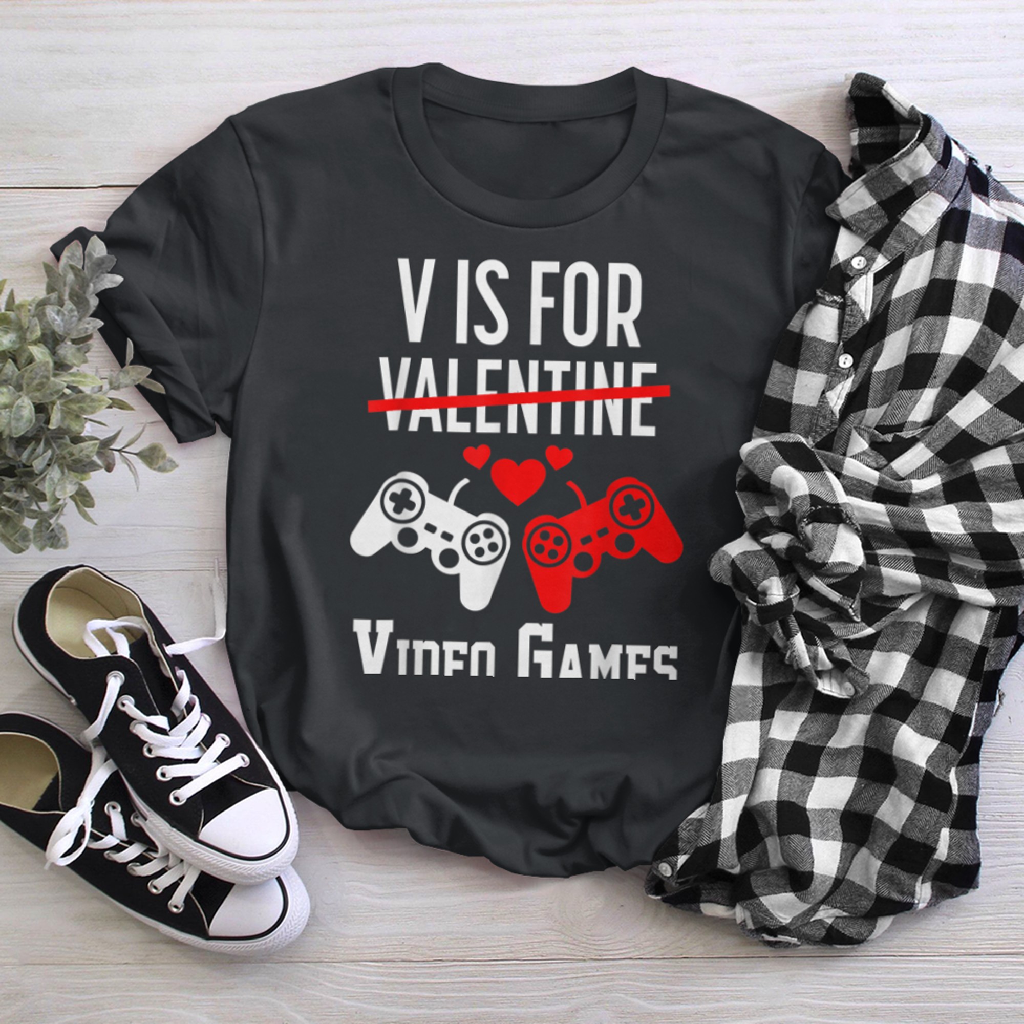 V Is For Video Games Funny Valentines Day Gamer Boy Men - 2023-09-16T114114.340 t-shirt black