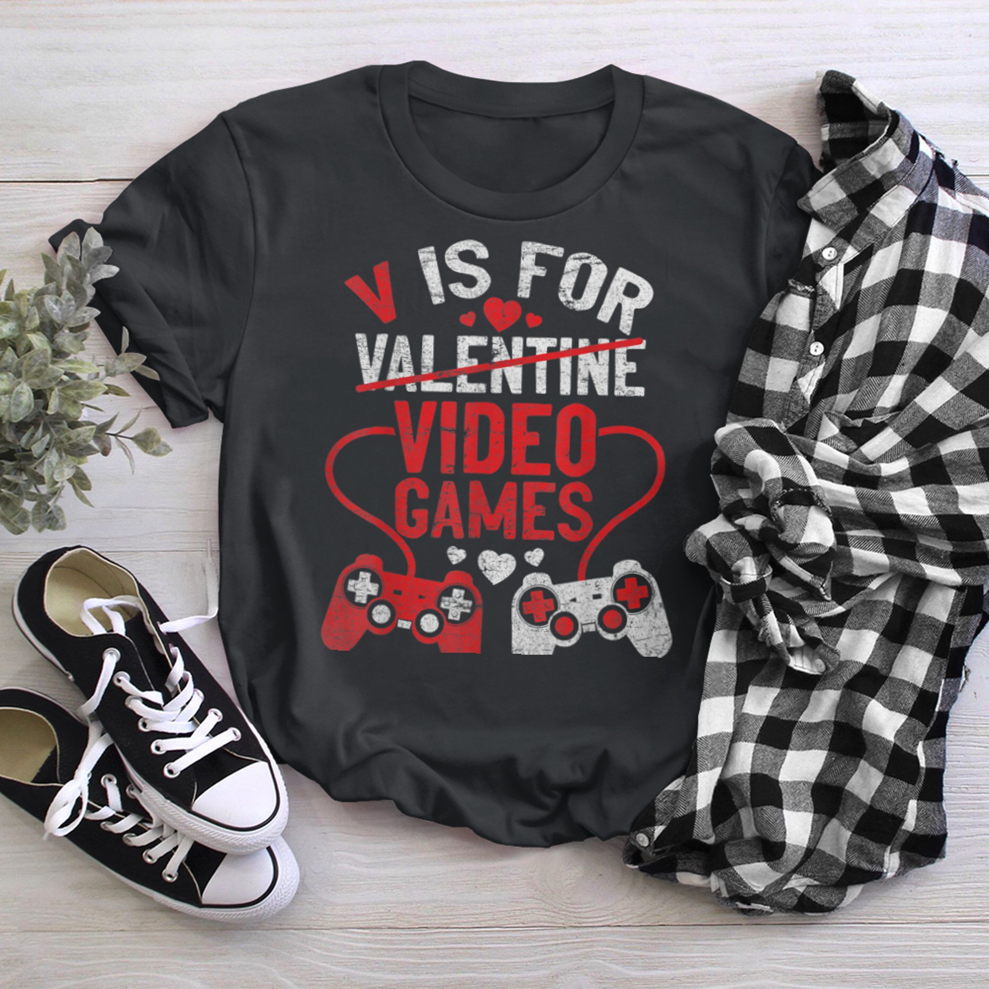 V Is For Video Games Funny Valentines Day Gamer Boy Men - 2023-09-16T114118.430 t-shirt black