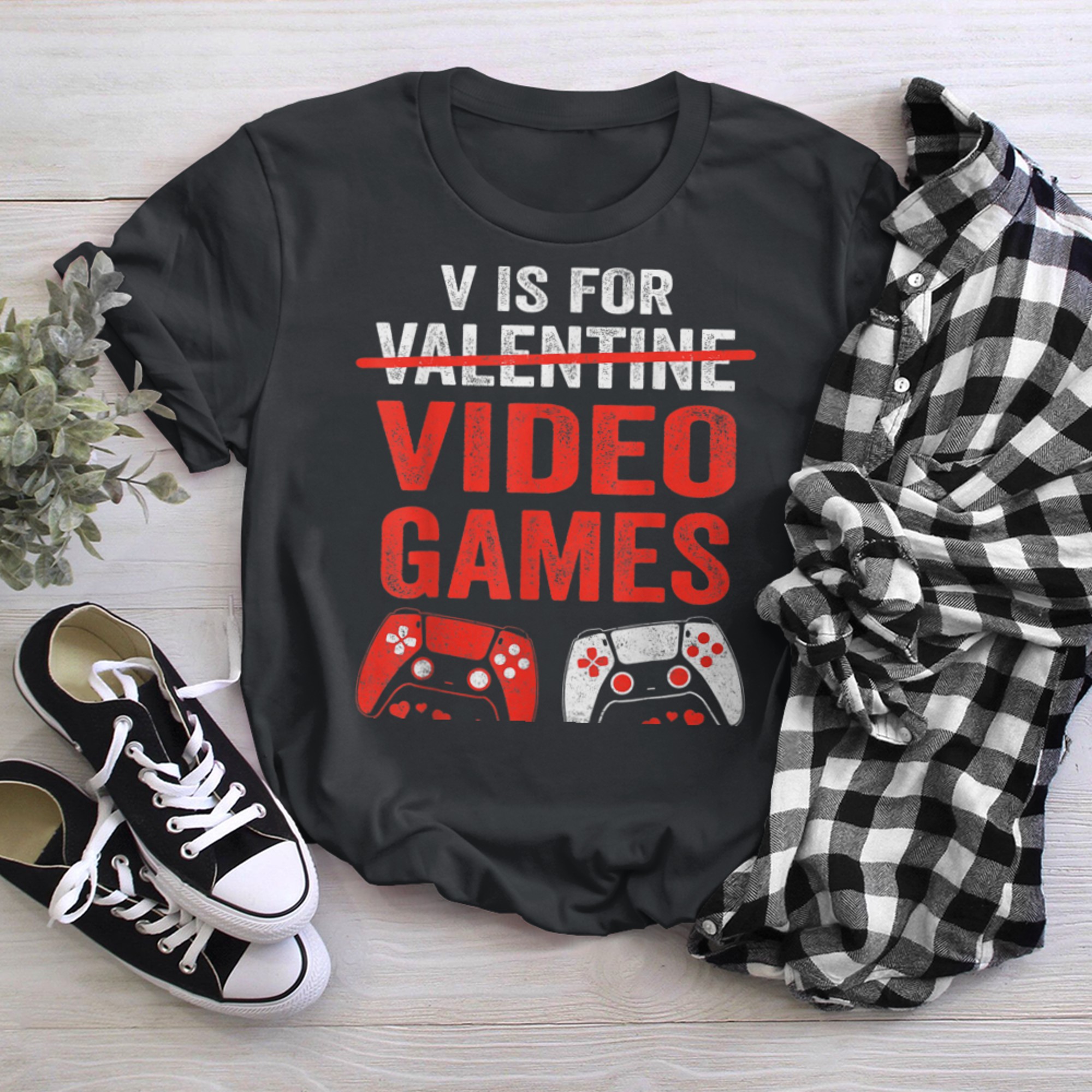 V Is For Video Games Funny Valentines Day Gamer Boy Men - 2023-09-16T114134.291 t-shirt black