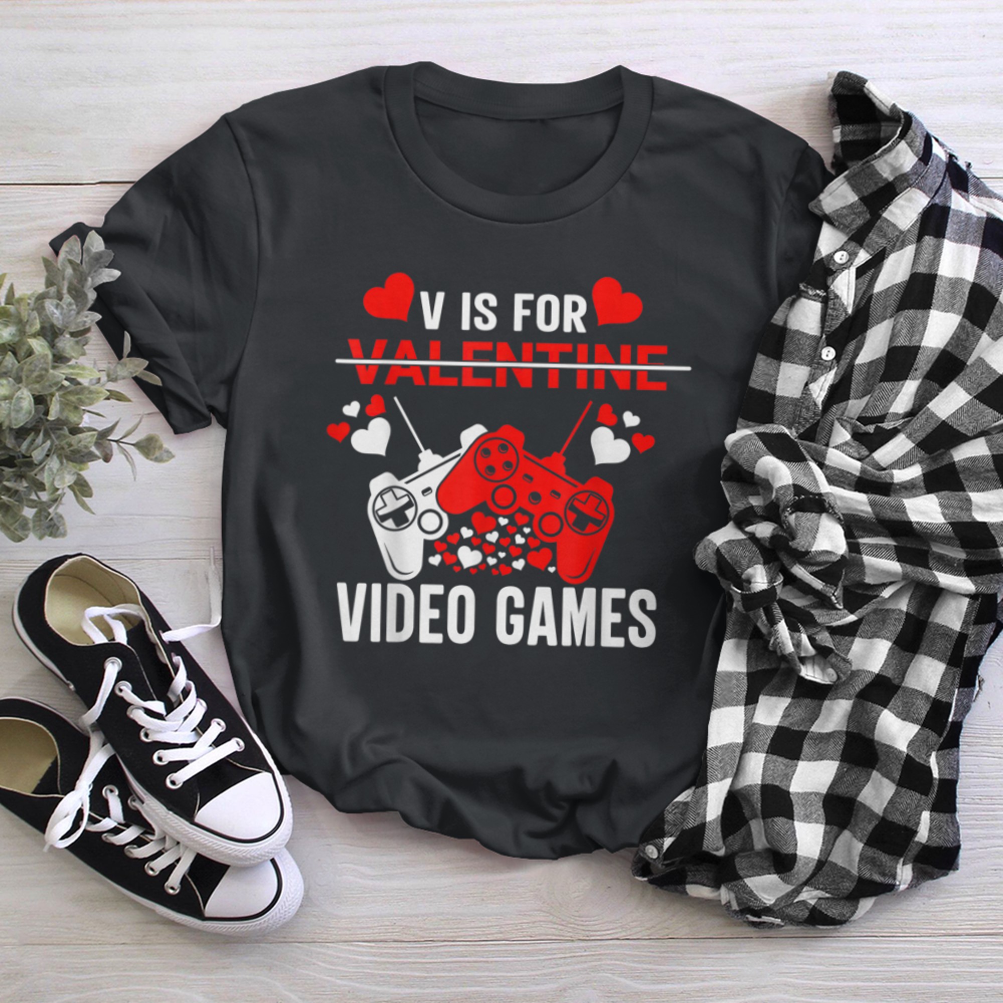 V Is For Video Games Funny Valentine's Day Gamer Boys Men (7) t-shirt black