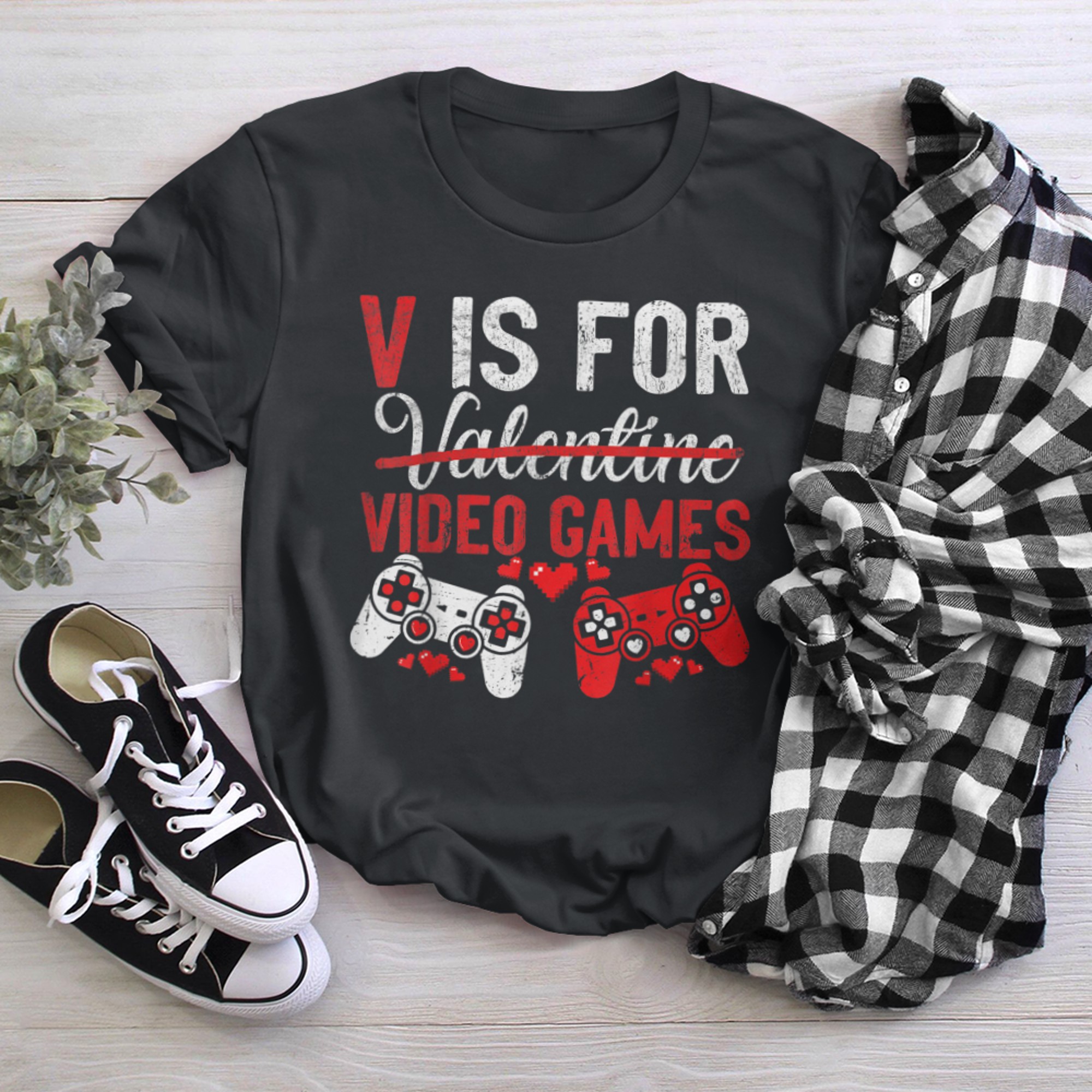 V Is For Video Games Funny Valentines Day Gamer Shirt Boys (2) t-shirt black