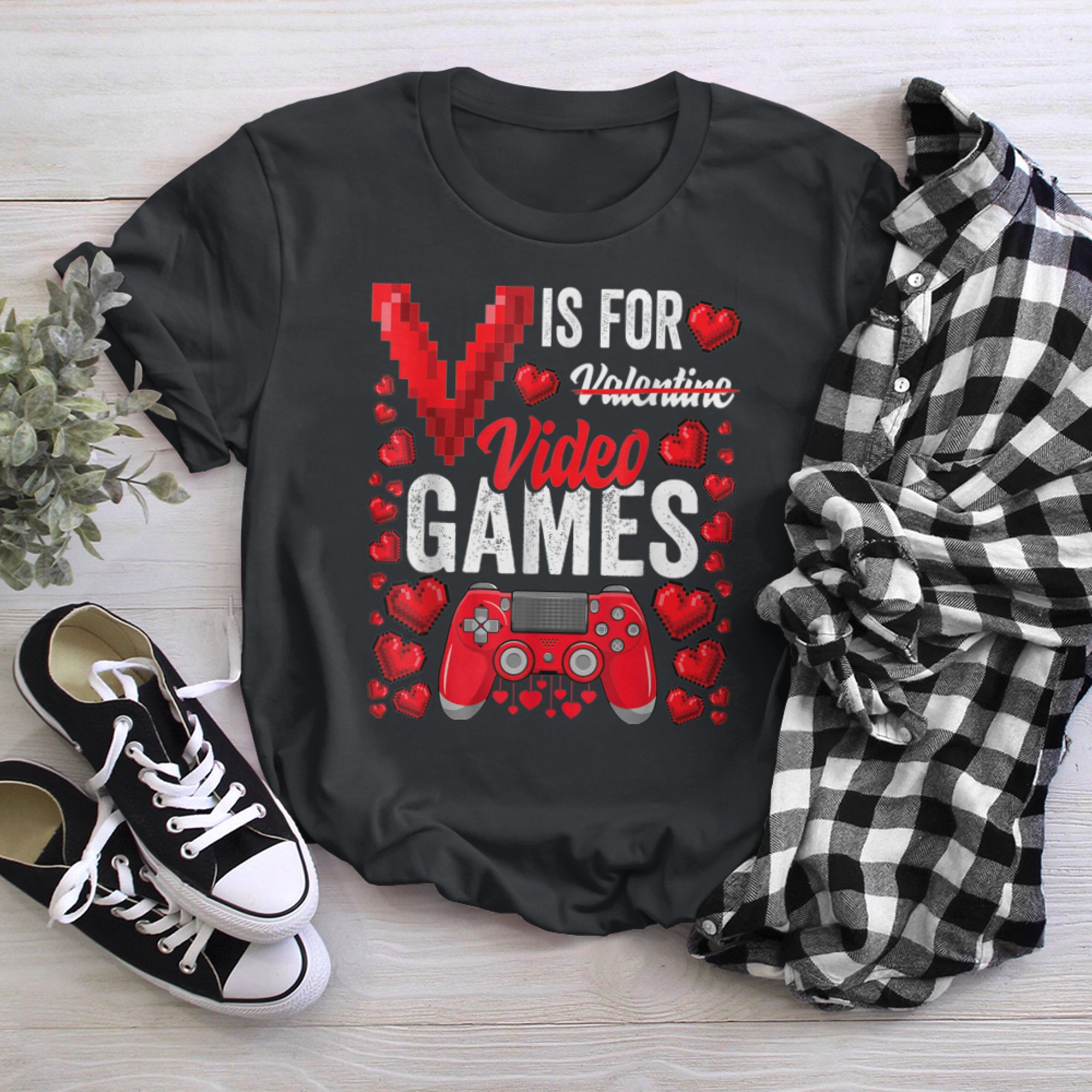 V Is For Video Games Valentines Day Funny Gamer Boys Kids (2) t-shirt black