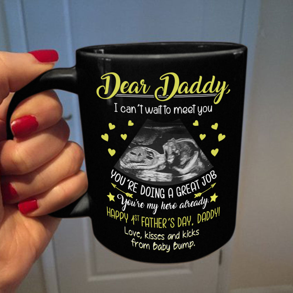 Personalized Gift For Dad To Be Happy First Father's Day Mug