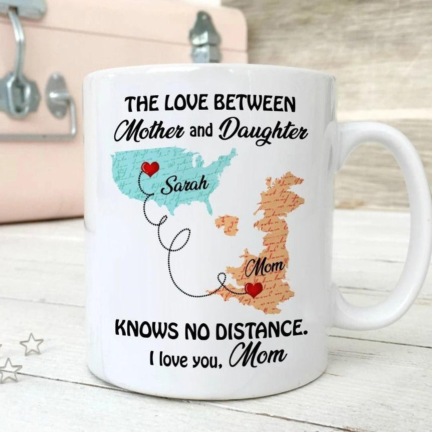 Mom And Daughter The Love Between No Distance Personalized Mug