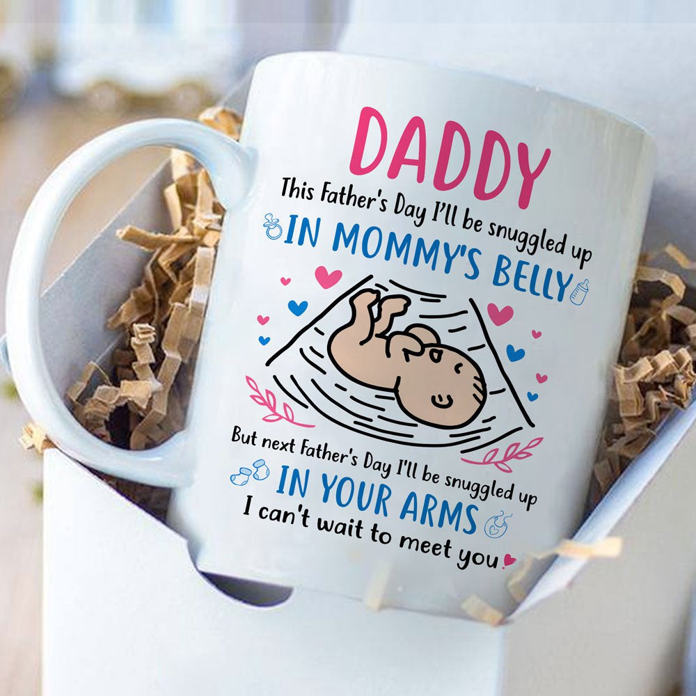 Father's Day For Expecting Dad Mommy's Belly Snuggled Mug